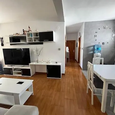 Apartment De Guzman